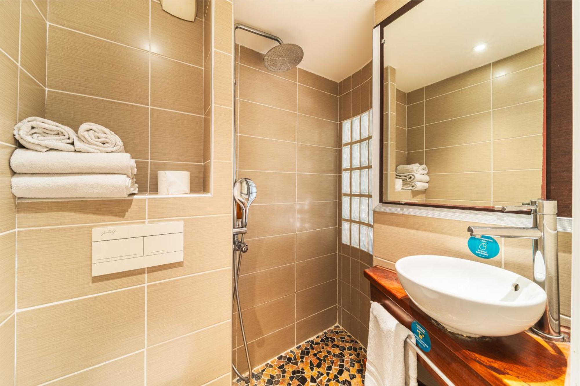 Hotel Exsel Alamanda Saint-Gilles-les Bains Eksteriør billede