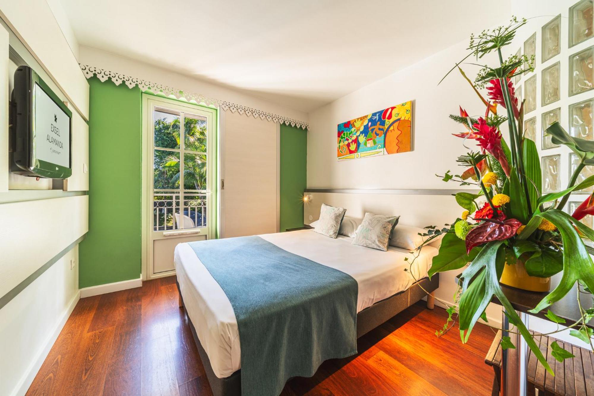 Hotel Exsel Alamanda Saint-Gilles-les Bains Eksteriør billede